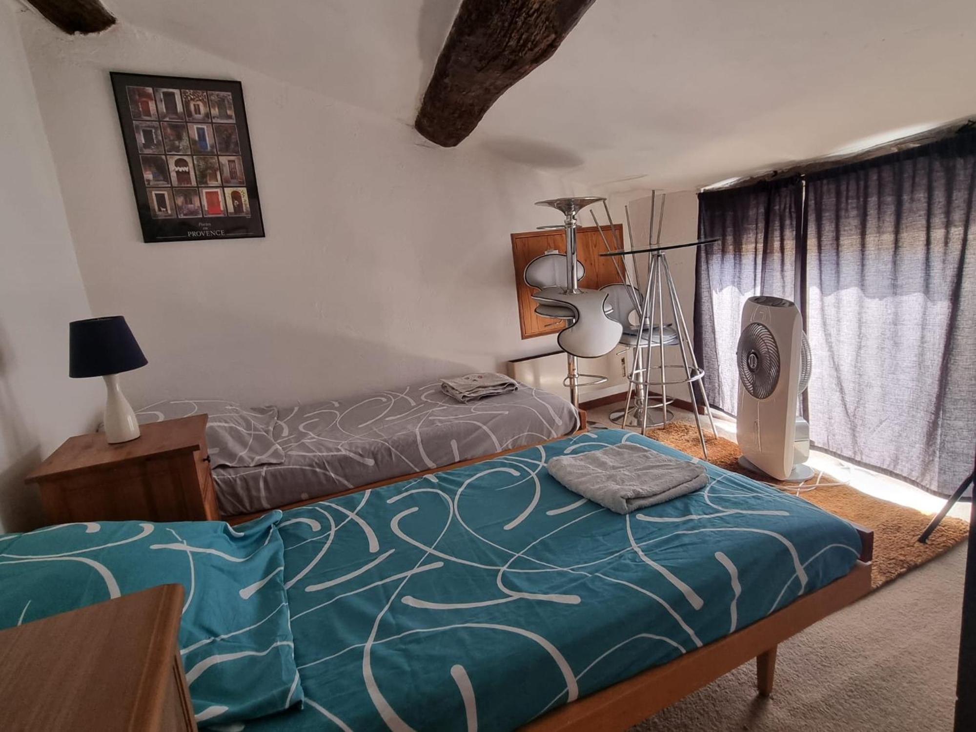 Petit Nid Cosy Typiquement Provencal Apartment Villecroze Exterior photo